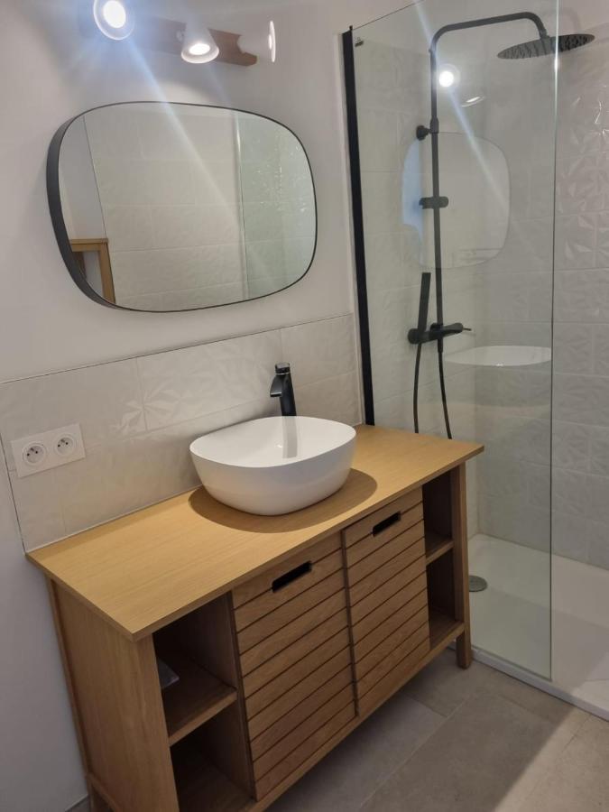 Superbe Studio Renove Les Pieds Dans L'Eau! Marseillan  Exterior photo